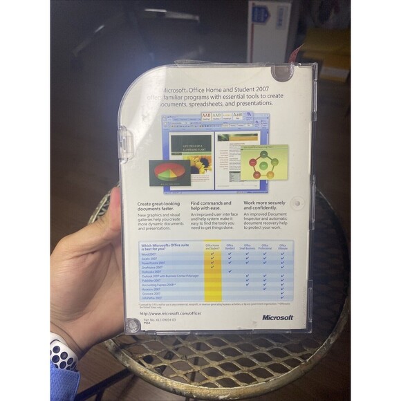 Microsoft MS Office 2007 Home & Student GENUINE Disc & Product Key w/ Case - Picture 2 of 4